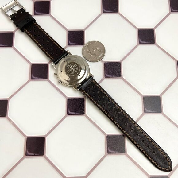 Vintage 2001 Valdawn x EPE Elvis Presley Musical Watch Plays “Love Me Tender” - Picture 10 of 16